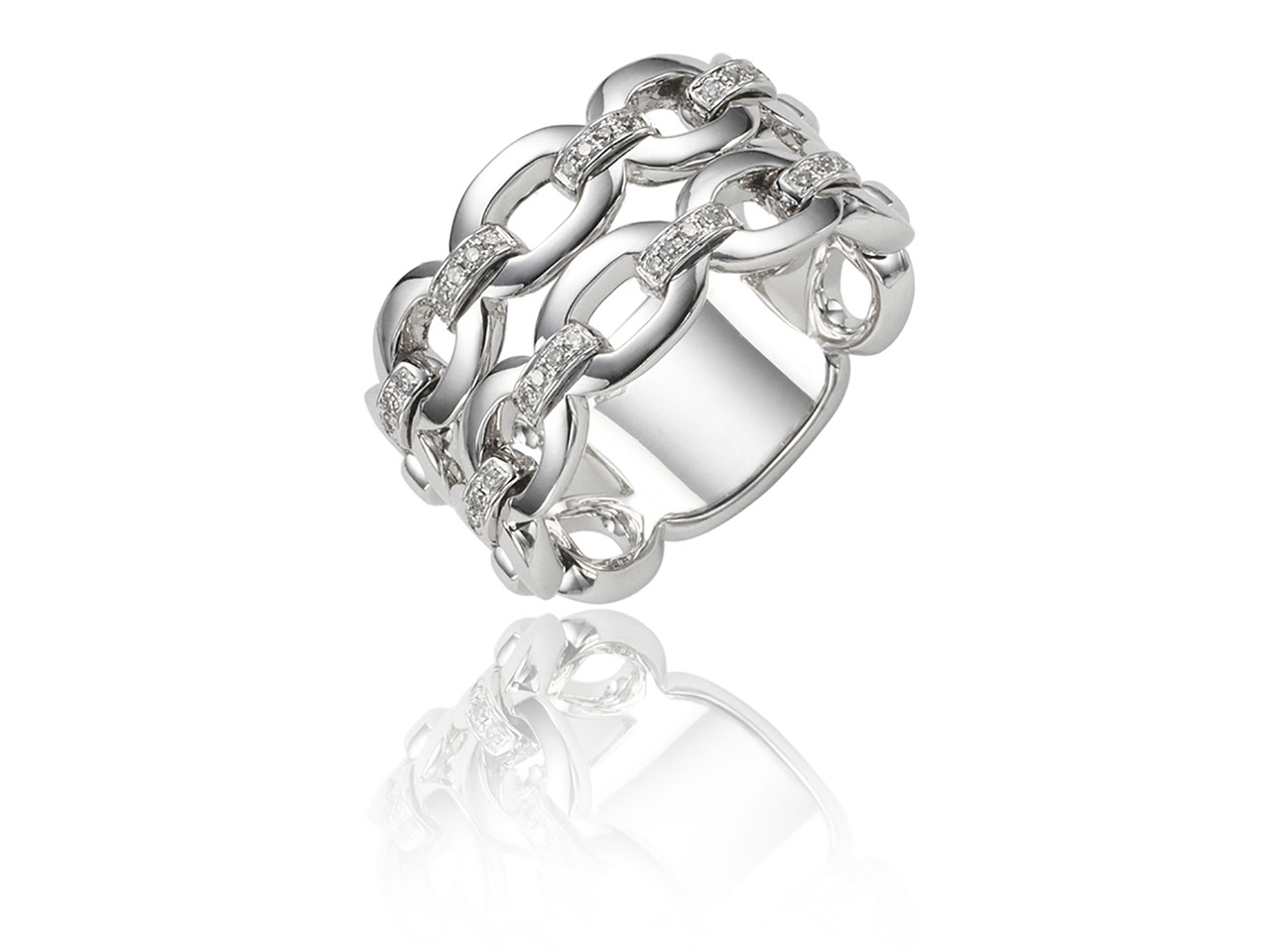 photographie d'une bague pour Adamence
